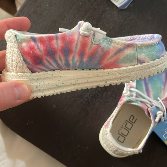 Toddler Hey Dude Shoes - Picture 2 of 3
